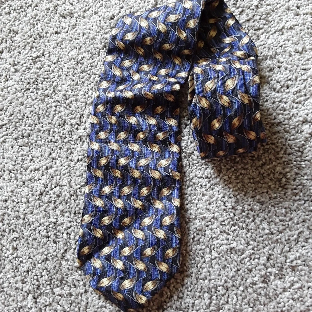 Ermenegildo Zegna men silk tie classic casual luxury